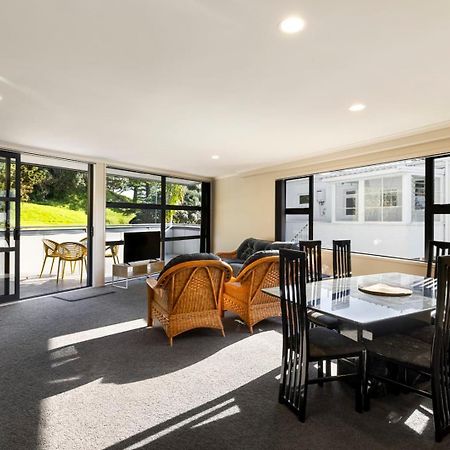 Pacific Escape - Downtown, Beach & Sea Views Mount Maunganui Exteriér fotografie