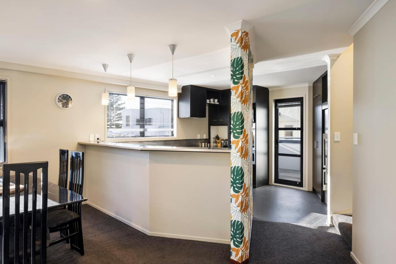 Pacific Escape - Downtown, Beach & Sea Views Mount Maunganui Exteriér fotografie
