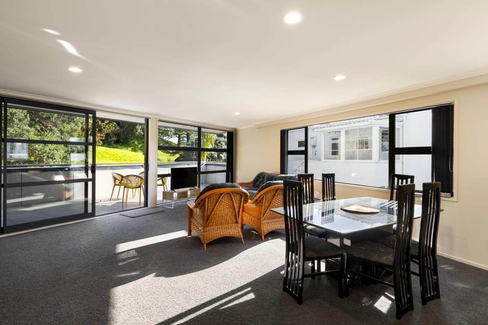 Pacific Escape - Downtown, Beach & Sea Views Mount Maunganui Exteriér fotografie